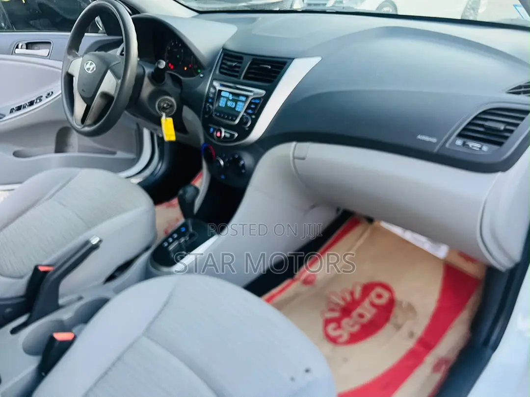Hyundai Accent 2017 White