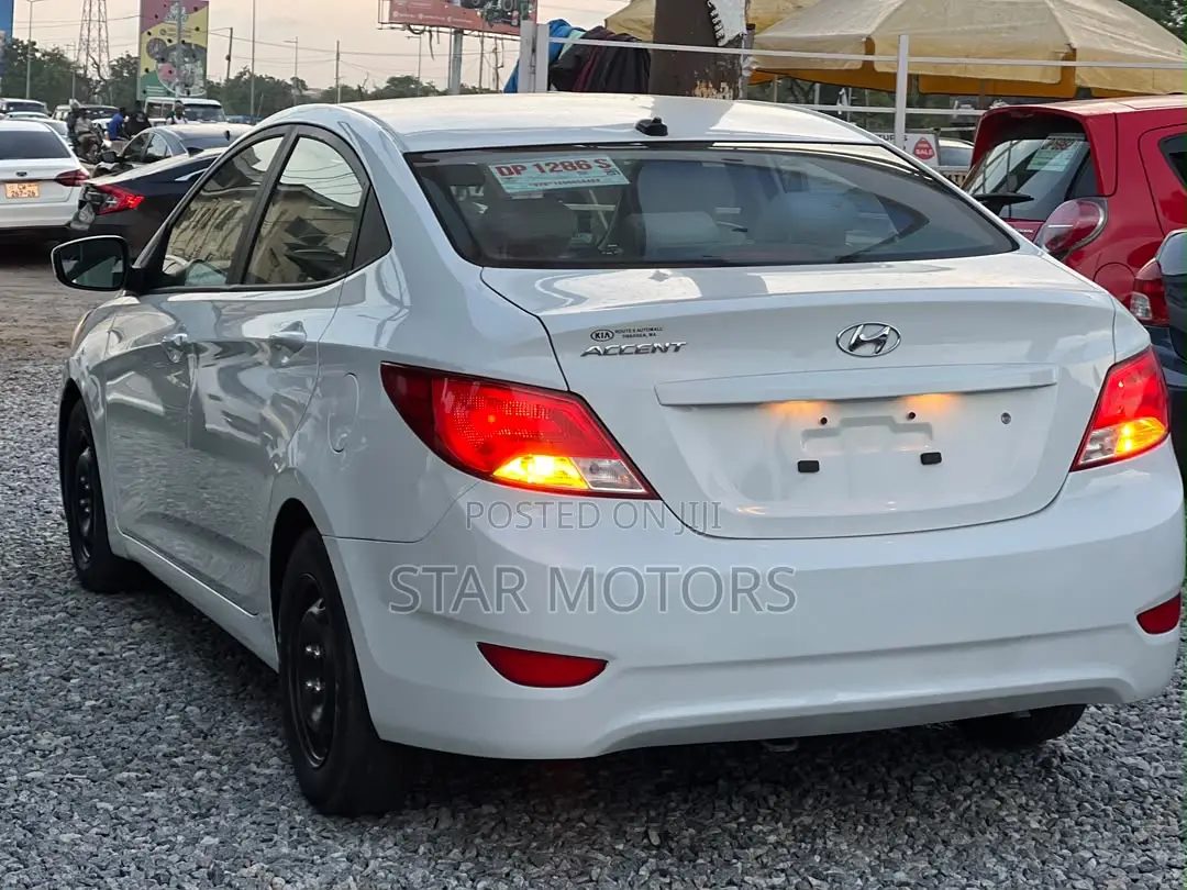 Hyundai Accent 2017 White
