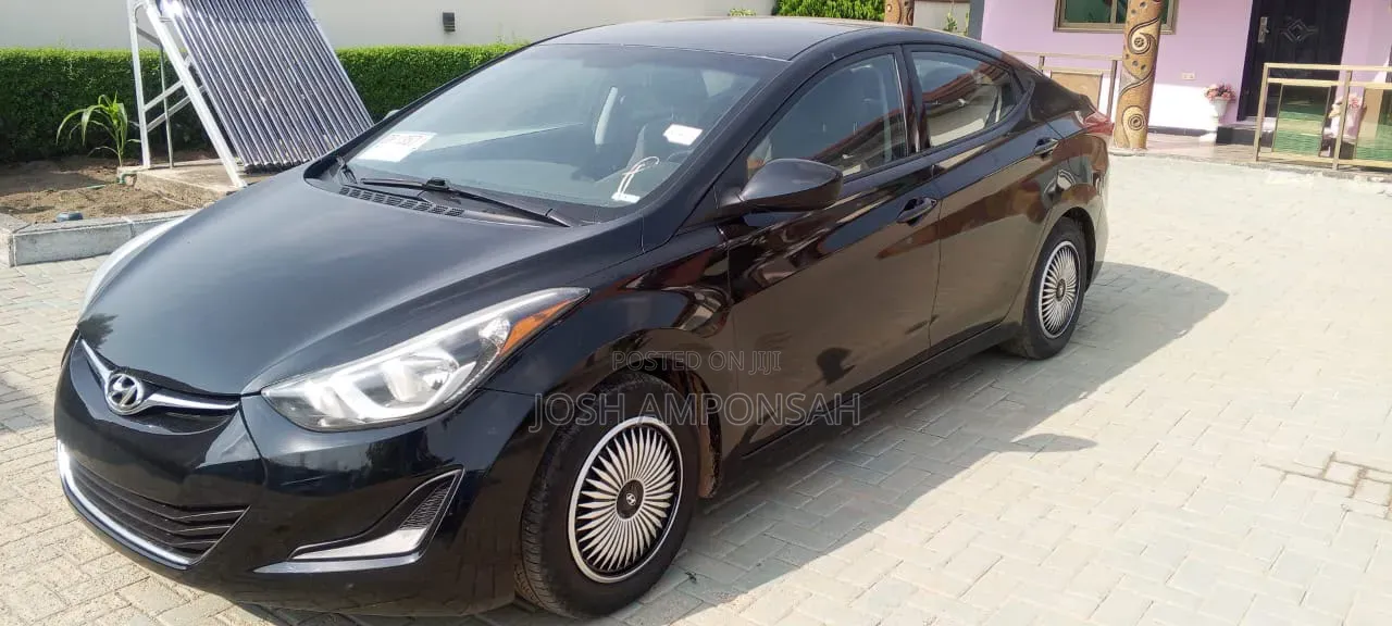 Hyundai Elantra SE Sedan FWD (1.8L 4cyl 6A) 2016 Black