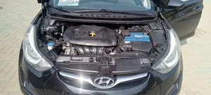 Hyundai Elantra SE Sedan FWD (1.8L 4cyl 6A) 2016 Black