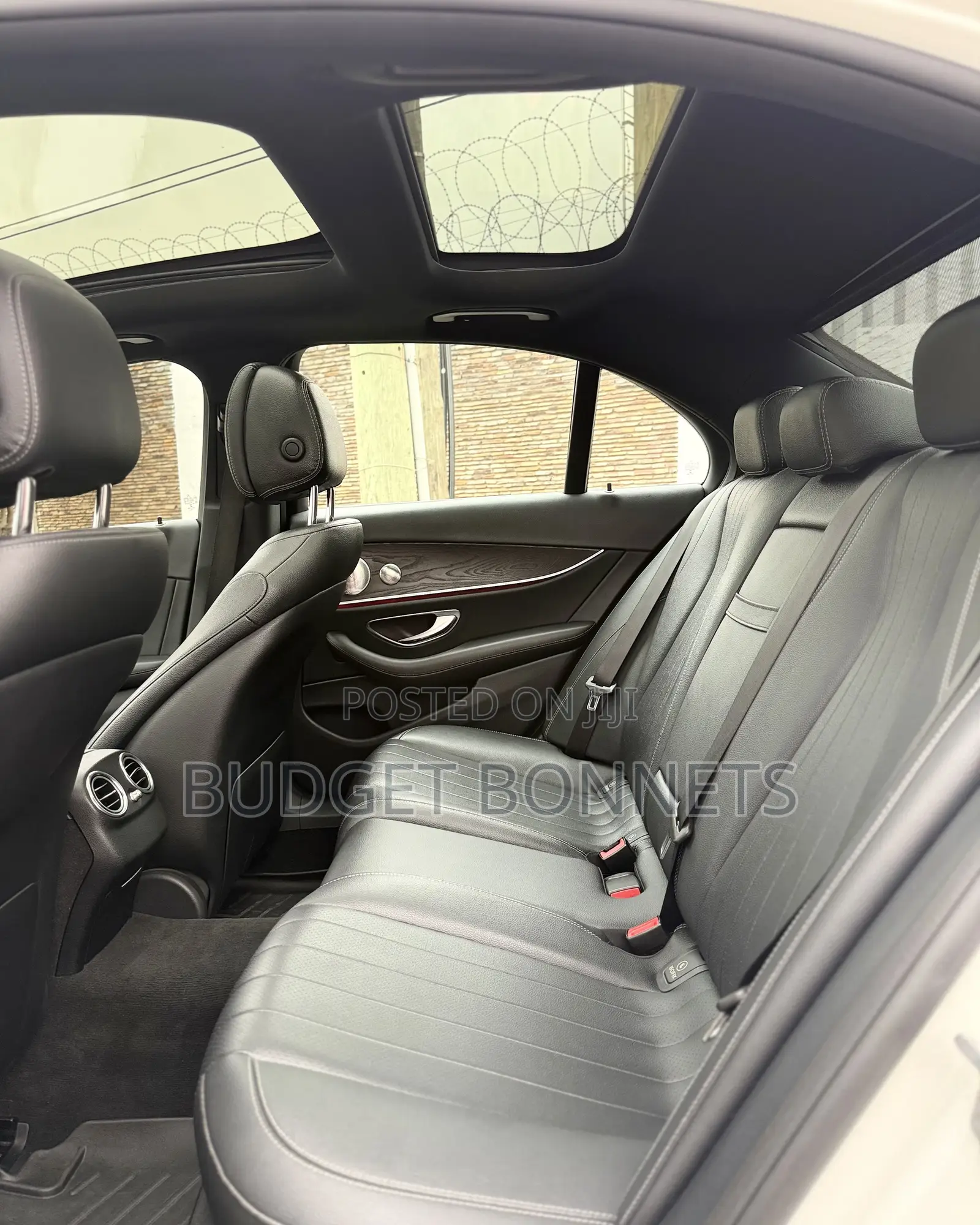 Mercedes-Benz E300 2018 White