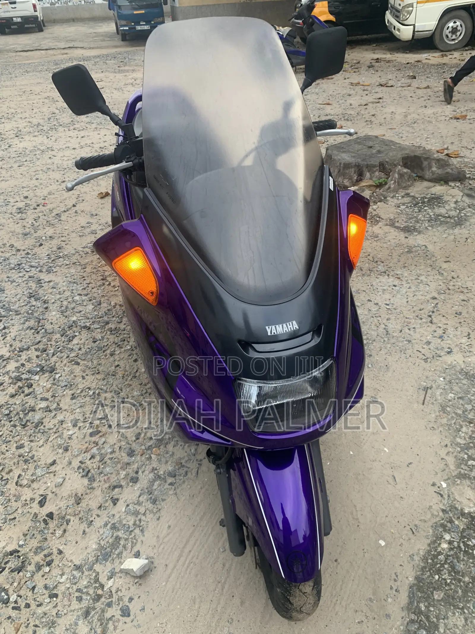 Yamaha Majesty 2024 Pink