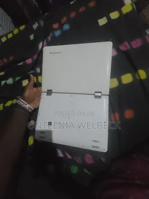 Laptop Lenovo 4GB Intel HDD 256GB