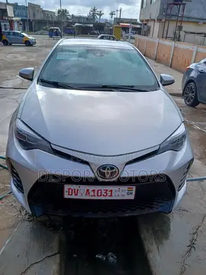 Toyota Corolla 2017 Gray