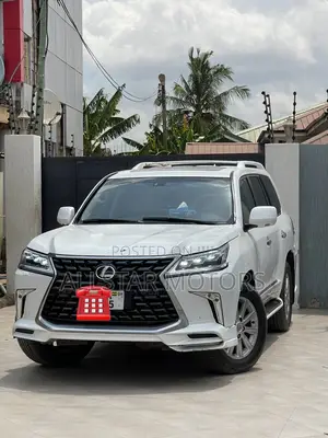 Lexus LX 570 2011 White