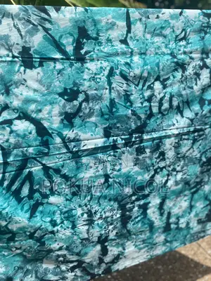 4 Yards of Tie-Dye Cloth | Unisex |