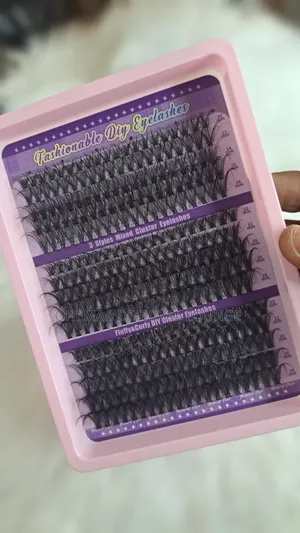 Cluster Lashes