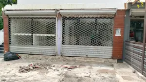 3in1 Shop for Rent at Achimota.