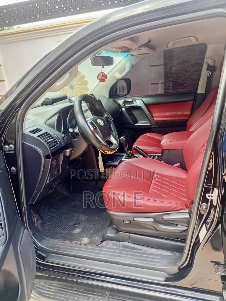 Toyota Land Cruiser Prado 2015 Black