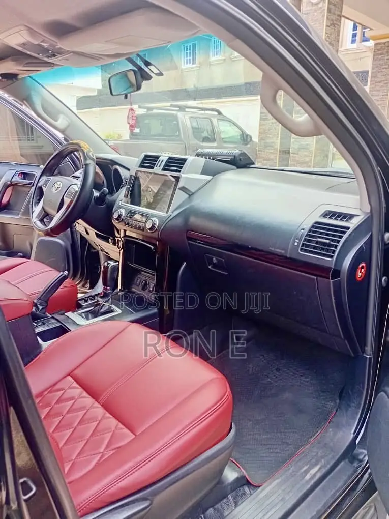 Toyota Land Cruiser Prado 2015 Black
