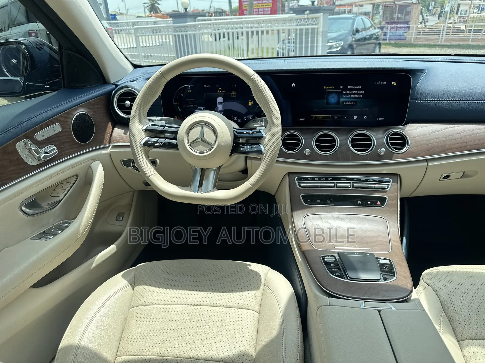 Mercedes-Benz E300 2023 Black