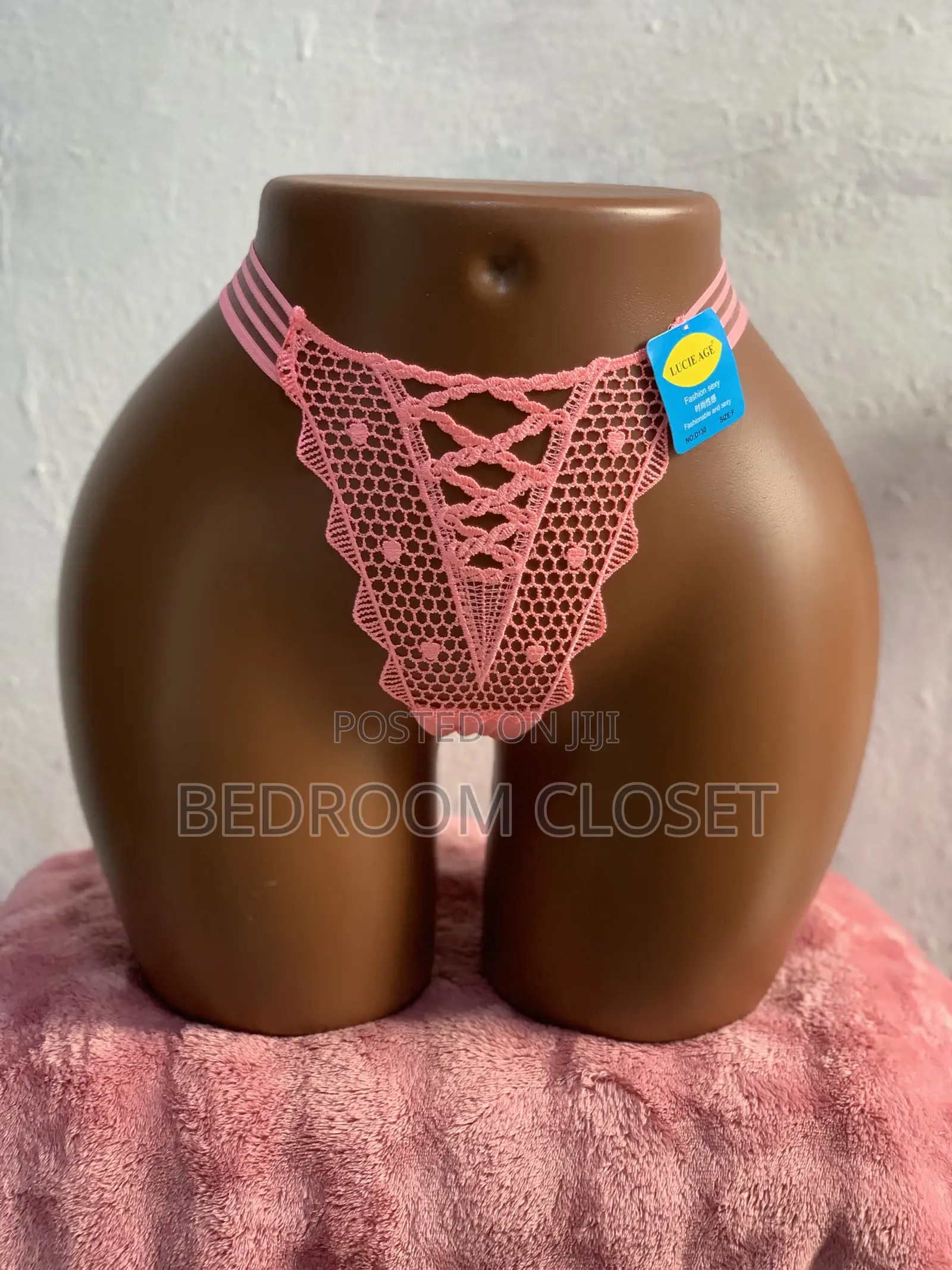 Ladies v Thong Lace Panties
