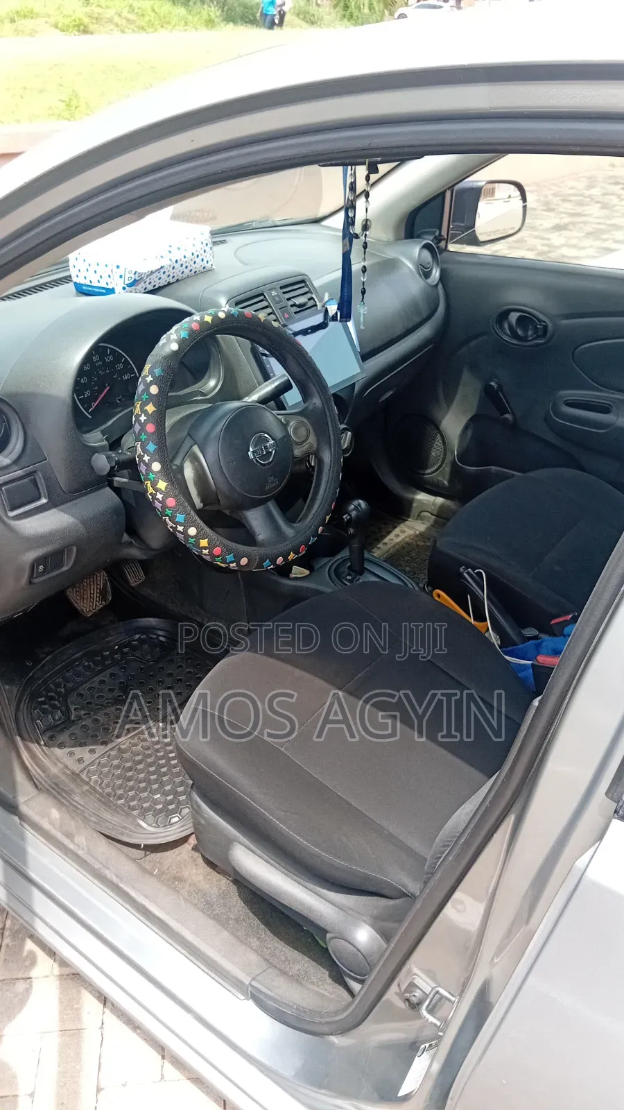 Nissan Versa 2013 Gray