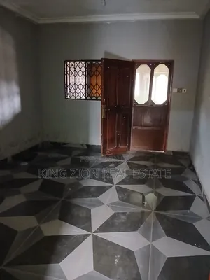 1bdrm Apartment in Kingzion Real, Last Stop for rent