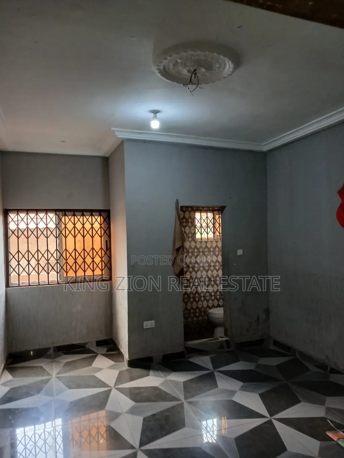 1bdrm Apartment in Kingzion Real, Last Stop for rent