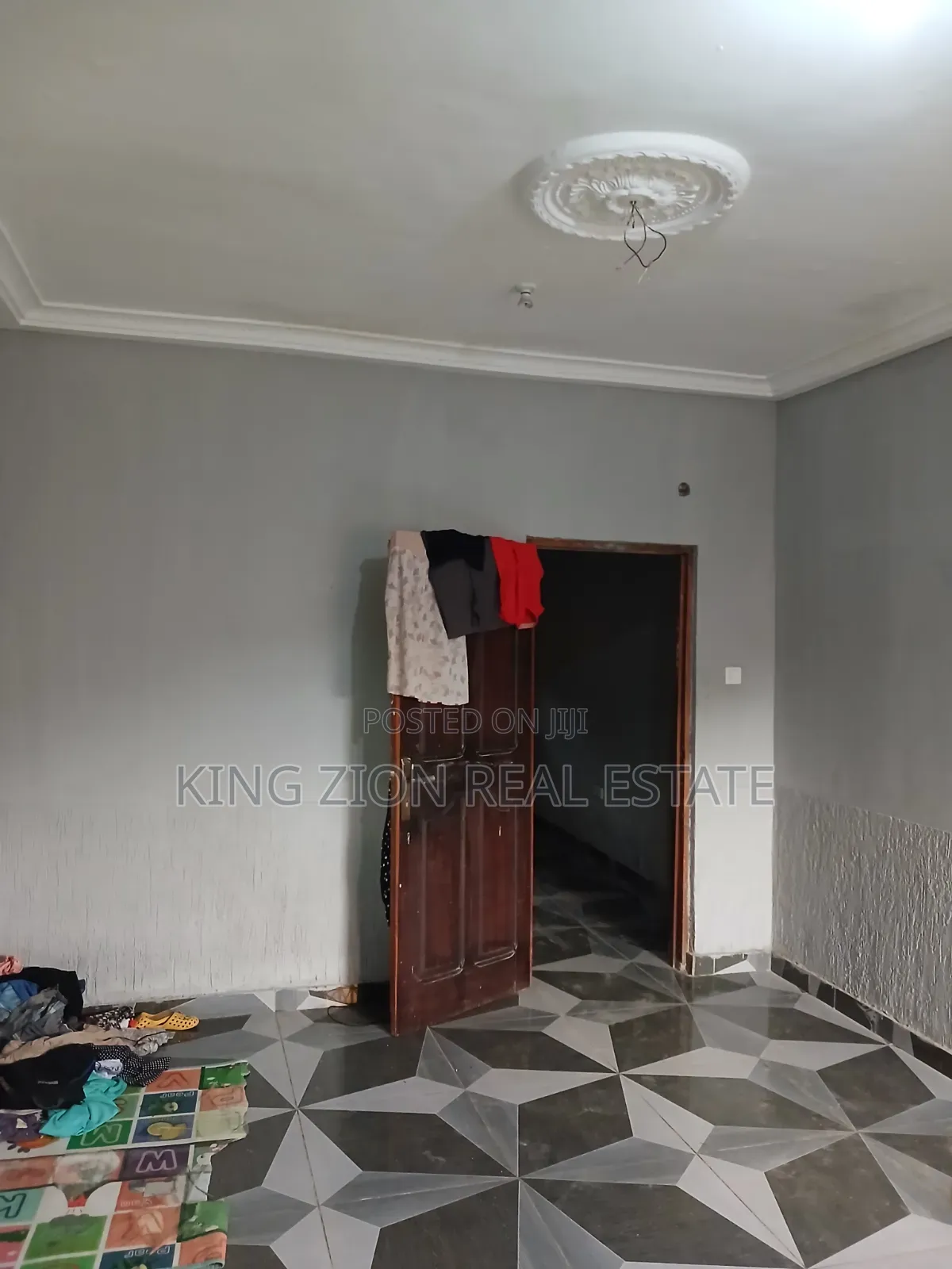 1bdrm Apartment in Kingzion Real, Last Stop for rent