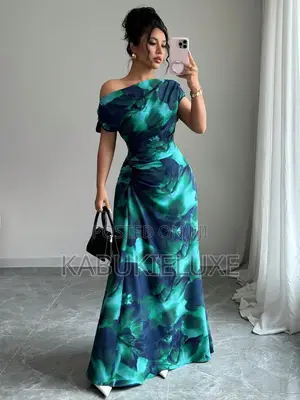 Emerald Bloom Off-Shoulder Maxi Dress