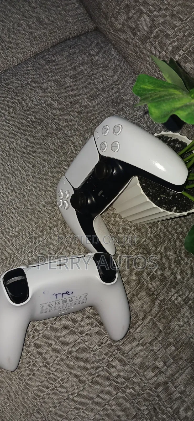 Original Two Ps5 Controllers Dual Shock