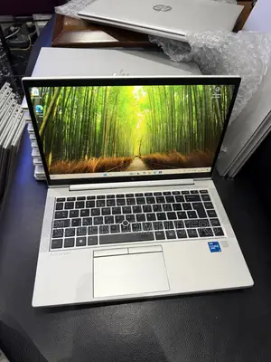 Laptop HP EliteBook 840 G8 16GB Intel Core i5 SSD 256GB
