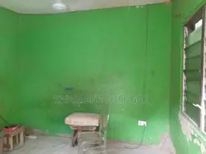 1bdrm House in First Junction for rent