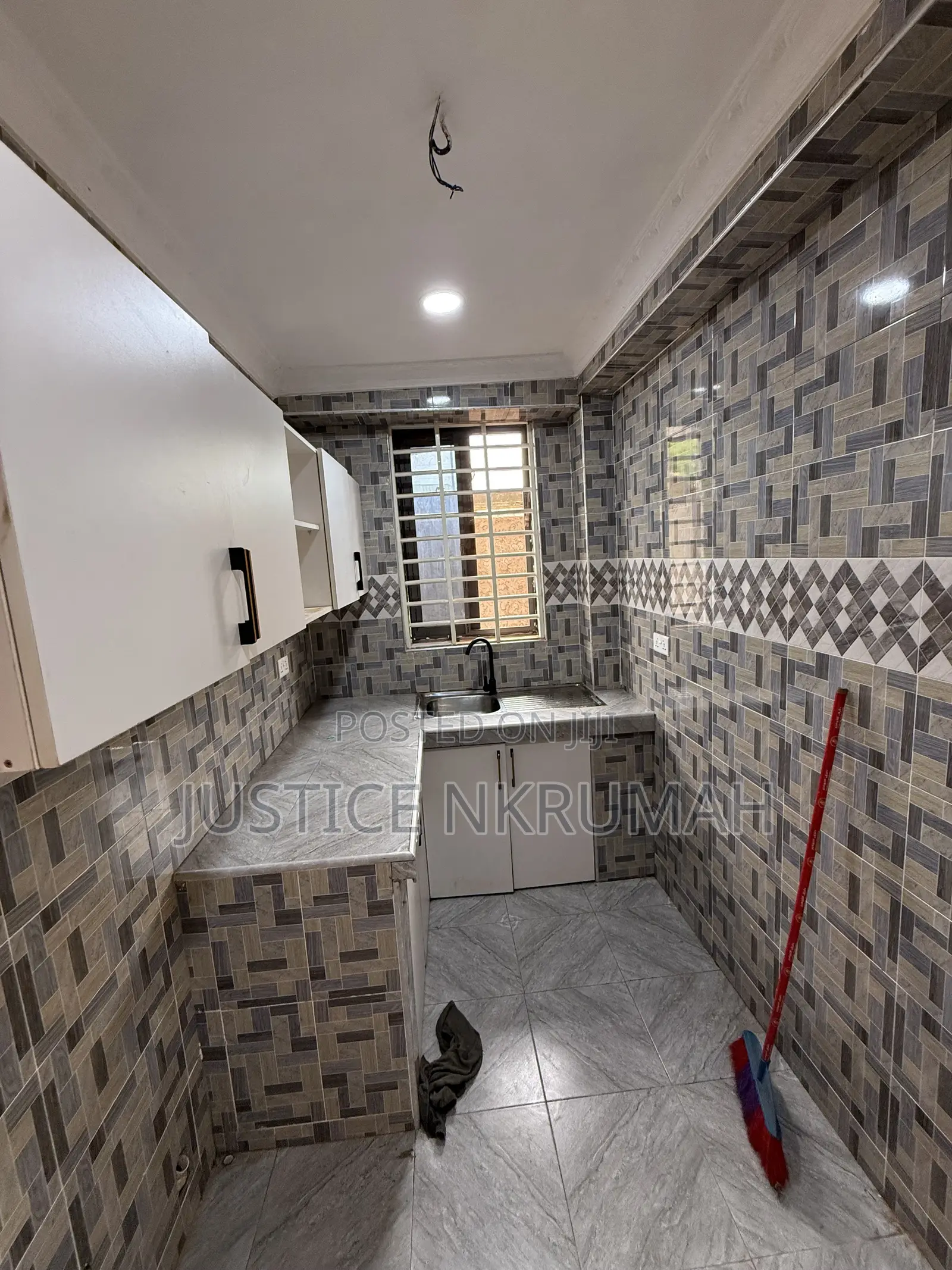 1bdrm Apartment in Mr Justice Estates, Old Barrier for rent