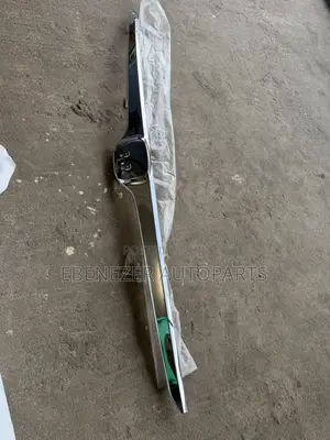 Honda CRV Cr-v Boot Chrome 2017 2018 2019 2020 2021 2022