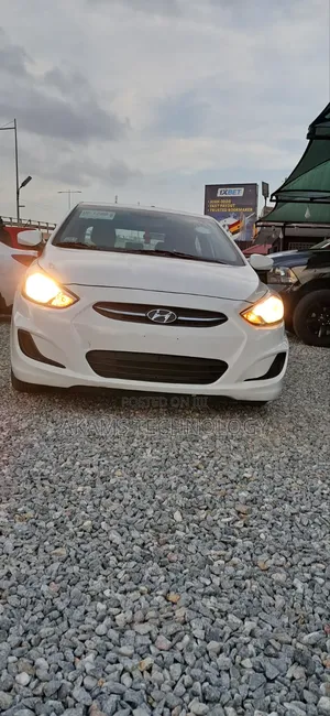 Hyundai Accent 2017 White