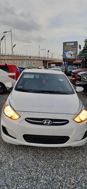 Hyundai Accent 2017 White