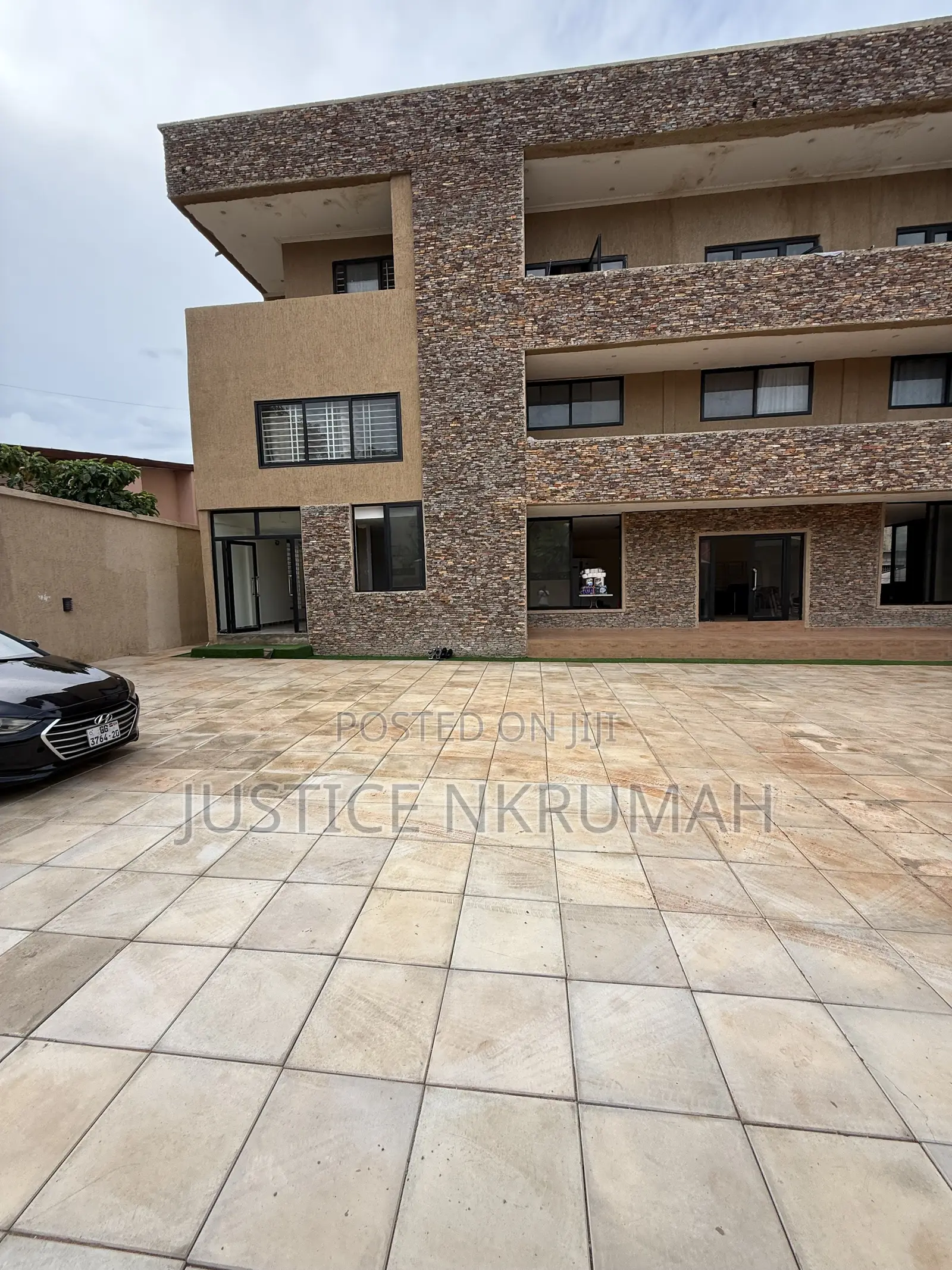 1bdrm Apartment in Mr. Justice Estate, Old Barrier for rent
