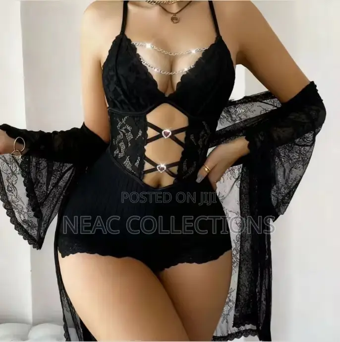 Sexy Hollow Lace Suspender Women’S Lingerie