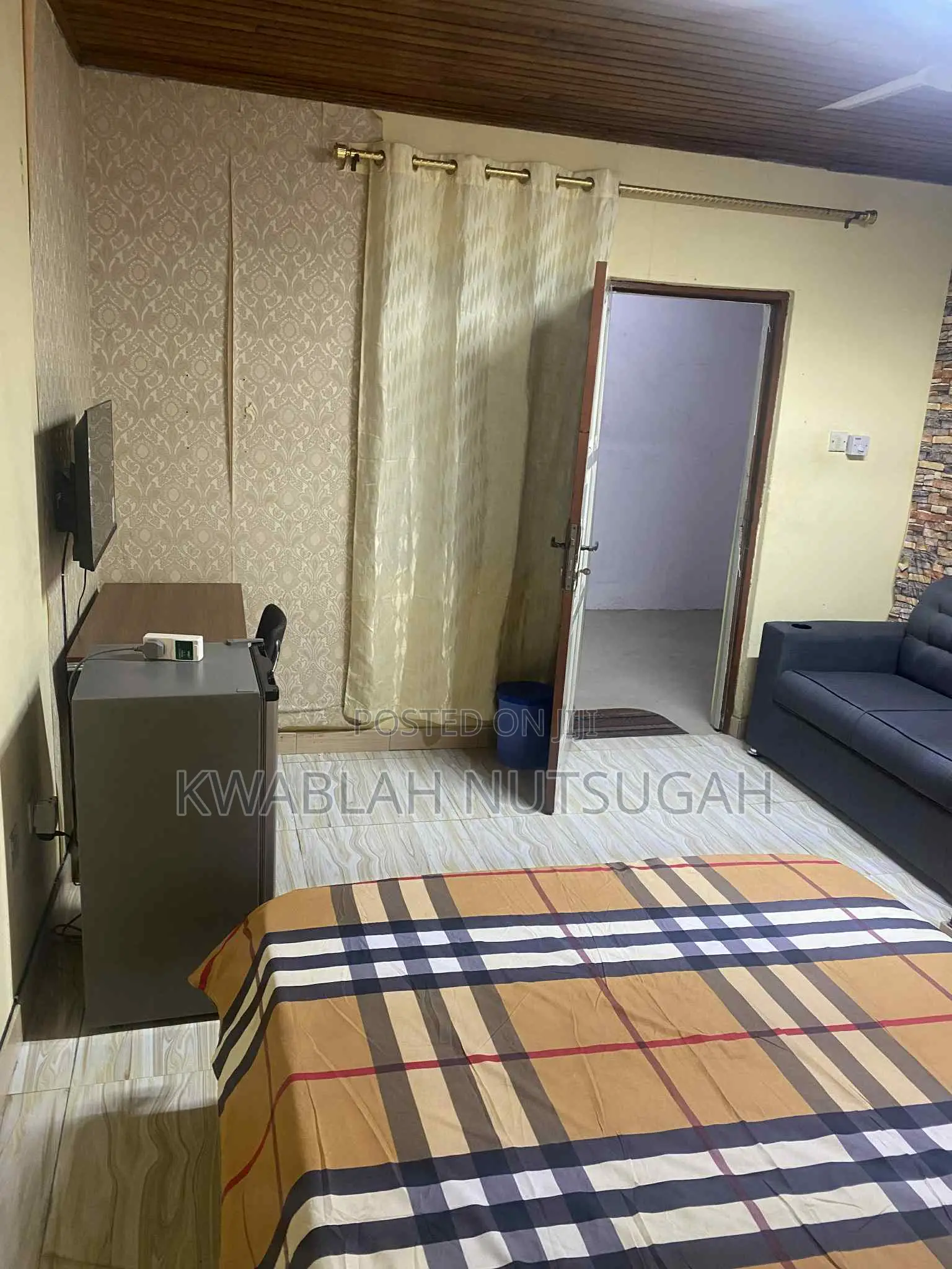 Nice Furnished Single Room Self Contain for Short Stay at Nungua Adogono