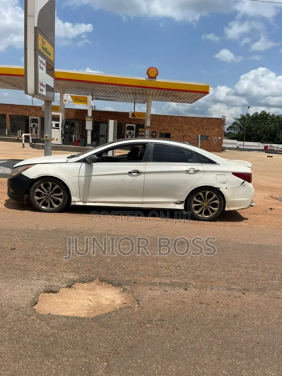 Hyundai Sonata SE 4dr Sedan (2.4L 4cyl 6A) 2014 White
