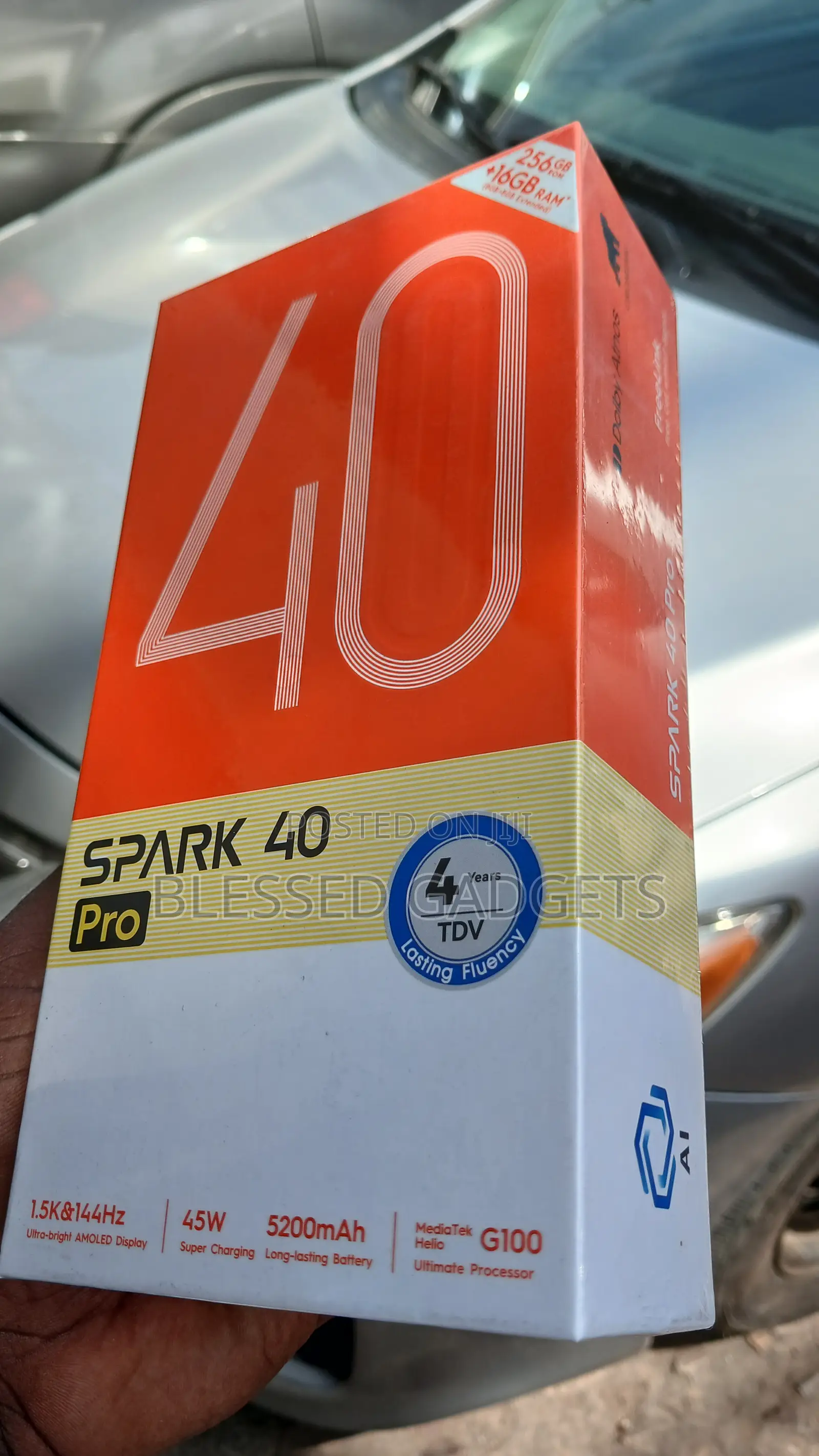 New Tecno Spark 40 Pro 256 GB Gold