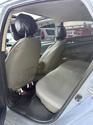 Honda Civic EX 4dr Sedan (2.0L 4cyl) 2017