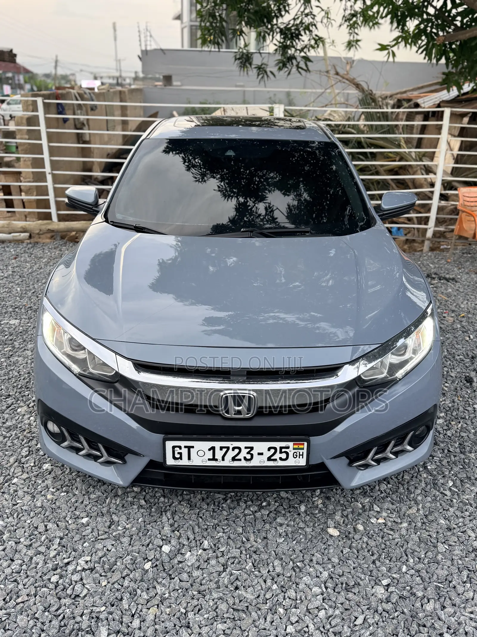 Honda Civic EX 4dr Sedan (2.0L 4cyl) 2017