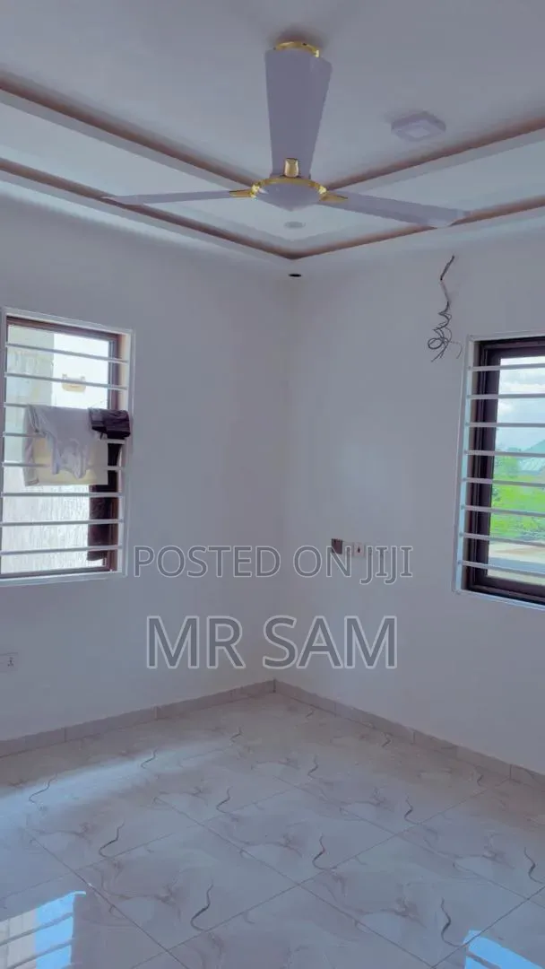 3bdrm House in Sam Properties, Manhean for sale