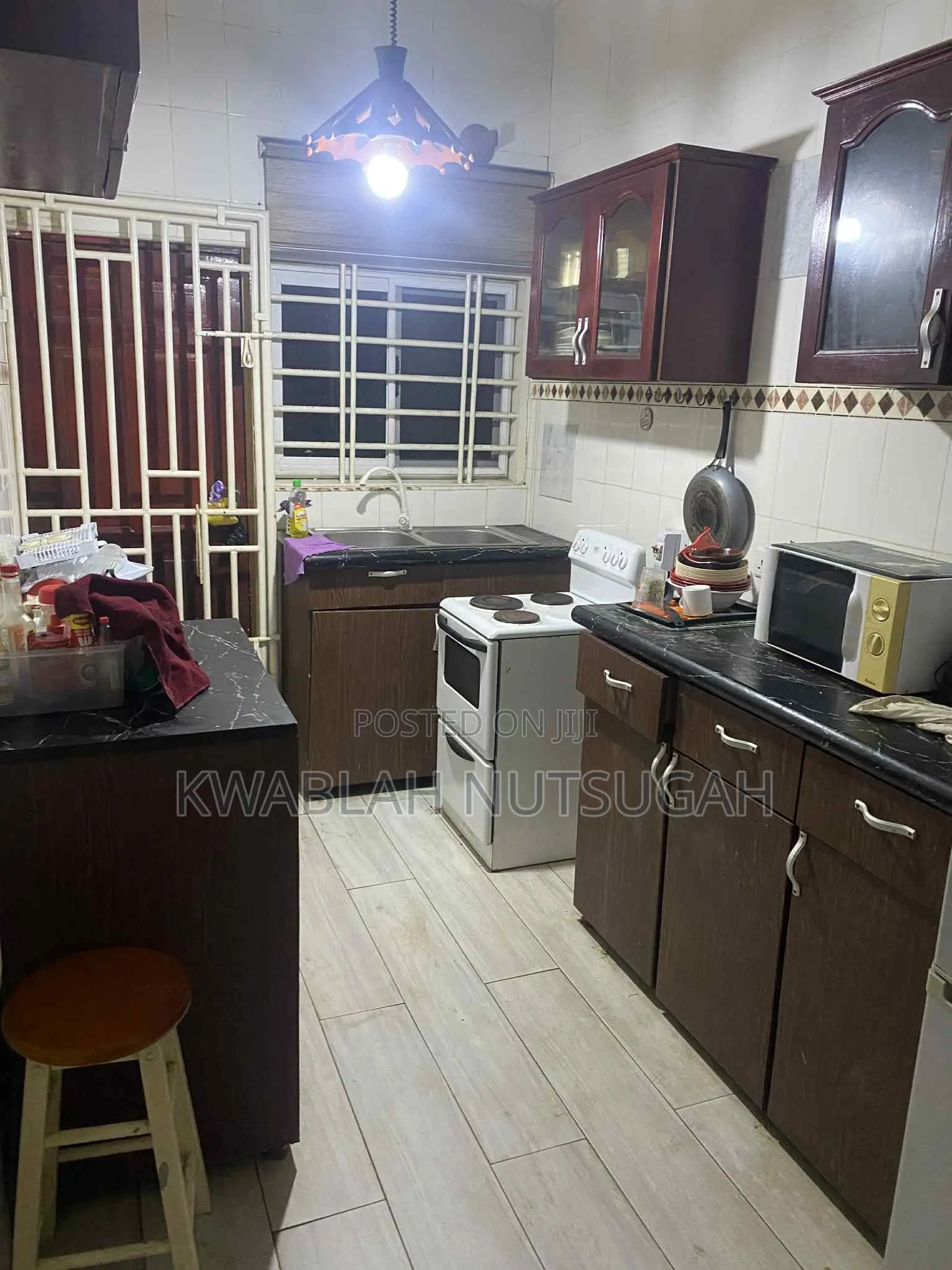 Furnished 3bdrm Apartment in Cold Store for rent