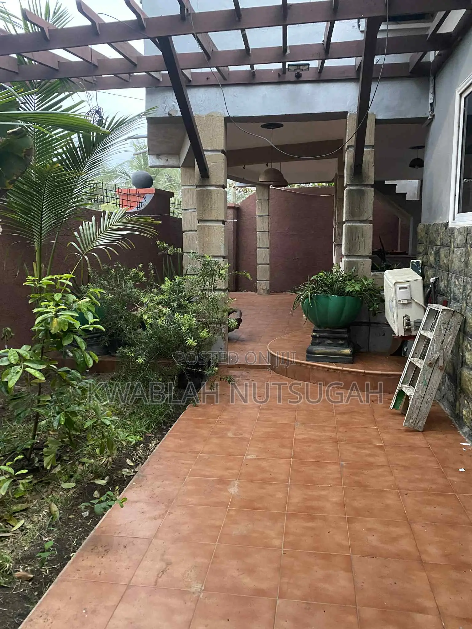 Furnished 3bdrm Apartment in Cold Store for rent