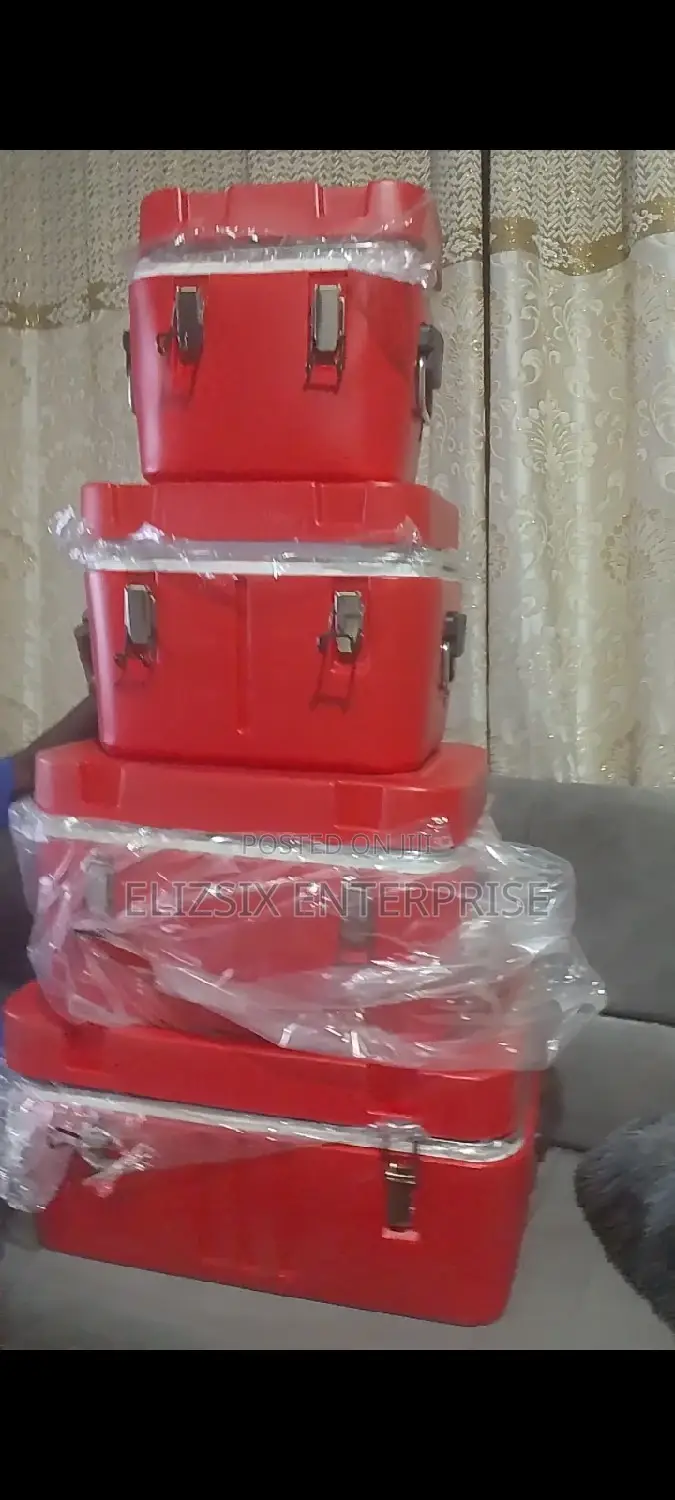 4 in 1 Ice Chest