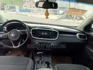 Kia Sorento 2.4L LX FWD 2019 Silver