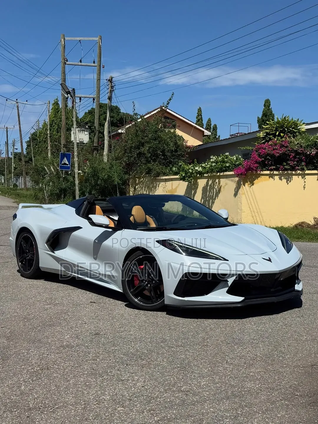 Chevrolet Corvette 2021 White