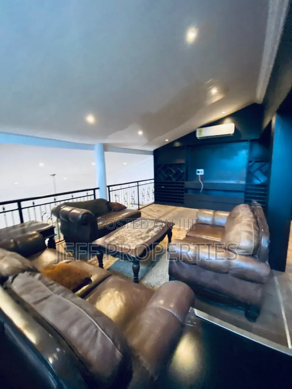 Furnished 7bdrm Duplex in White House, Ofankor for sale