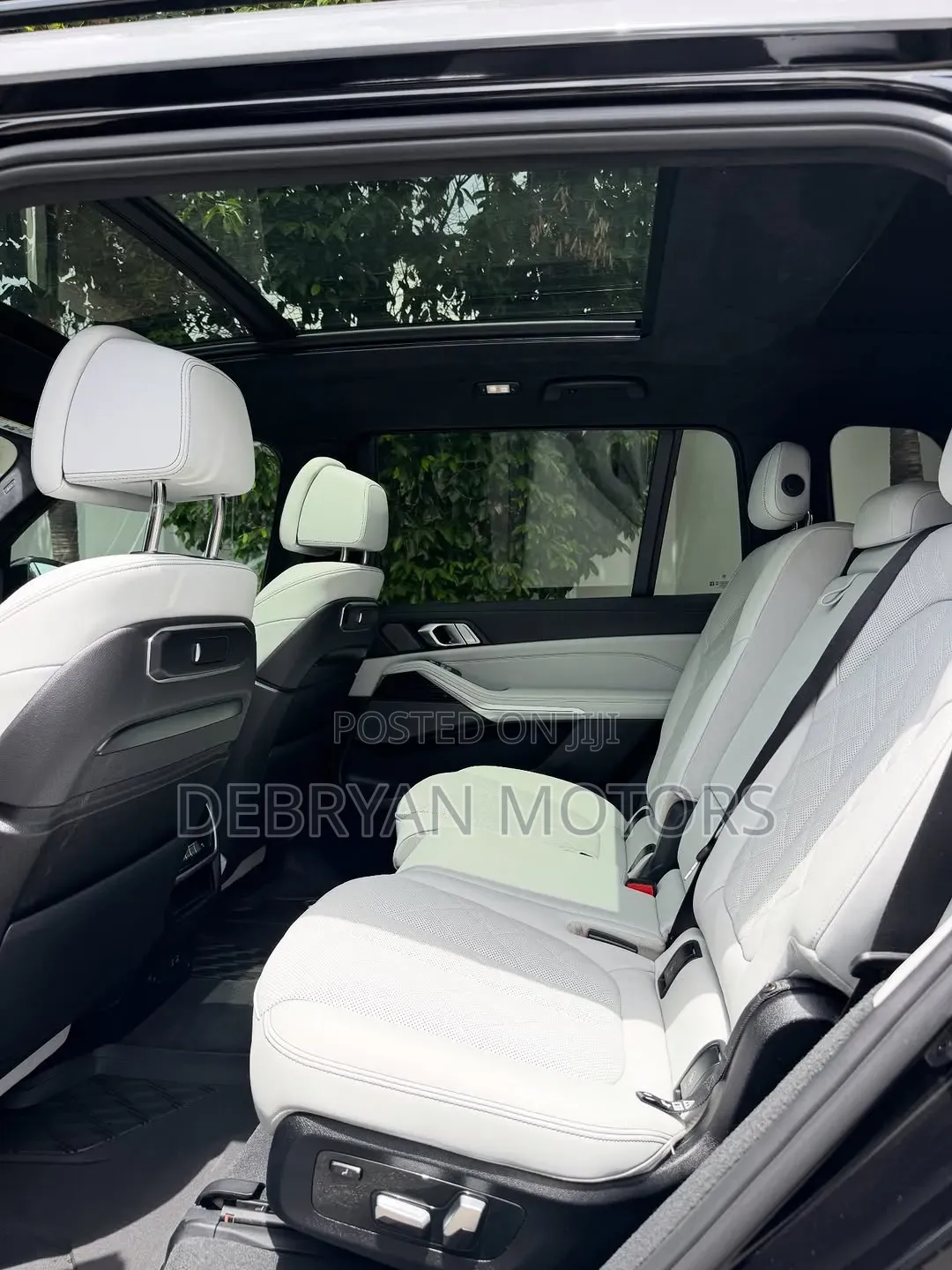 BMW X7 xDrive40i 2023 Gray