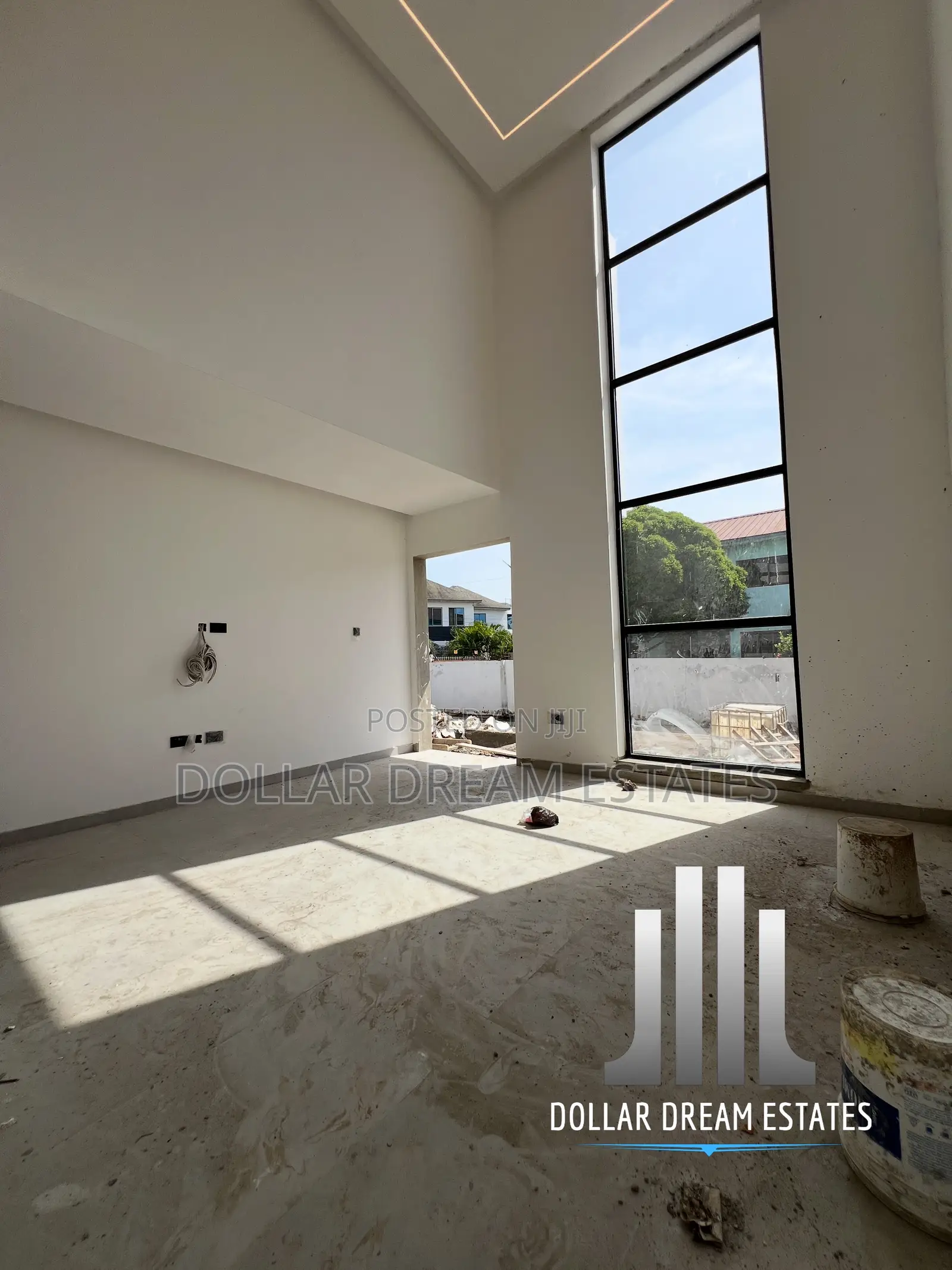 4bdrm House in Airport Residential Area for sale