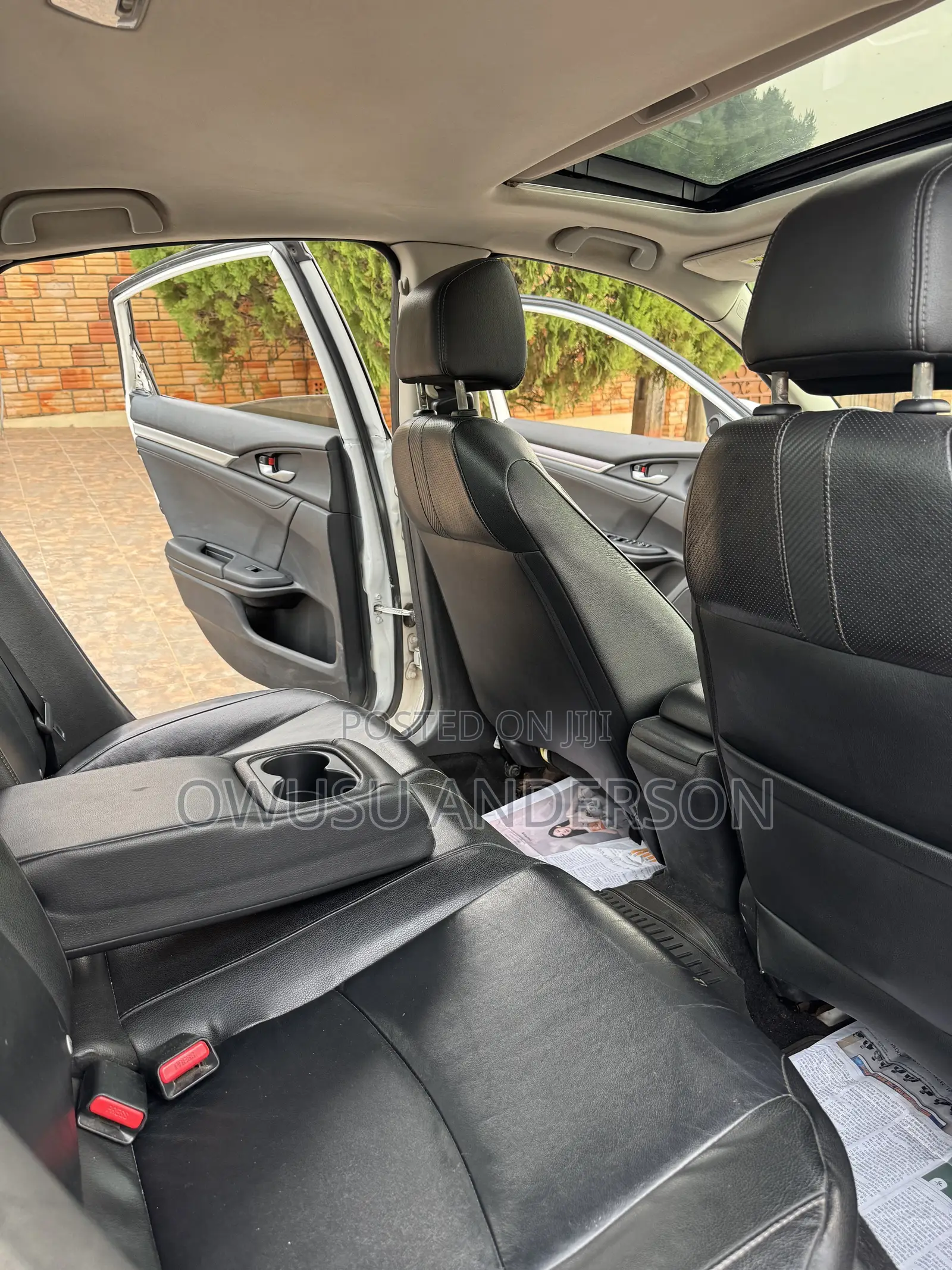 Honda Civic EX-L 4dr Sedan (1.5L 4cyl) 2017 White