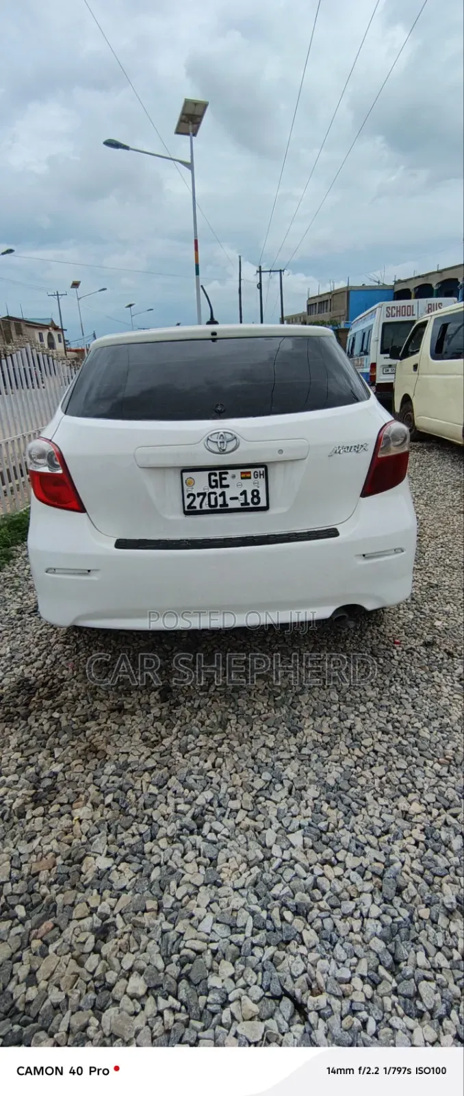 Toyota Matrix L Hatchback FWD (1.8L 4cyl 5M) 2012 White