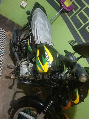 Bajaj Boxer 125 2026 Black