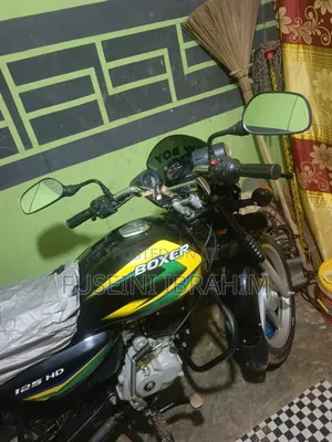 Bajaj Boxer 125 2026 Black