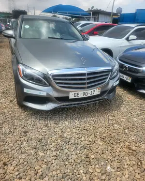 Mercedes-Benz C300 Luxury 4matic Sedan AWD (2.0L 4cyl 7A) 2017 Gray