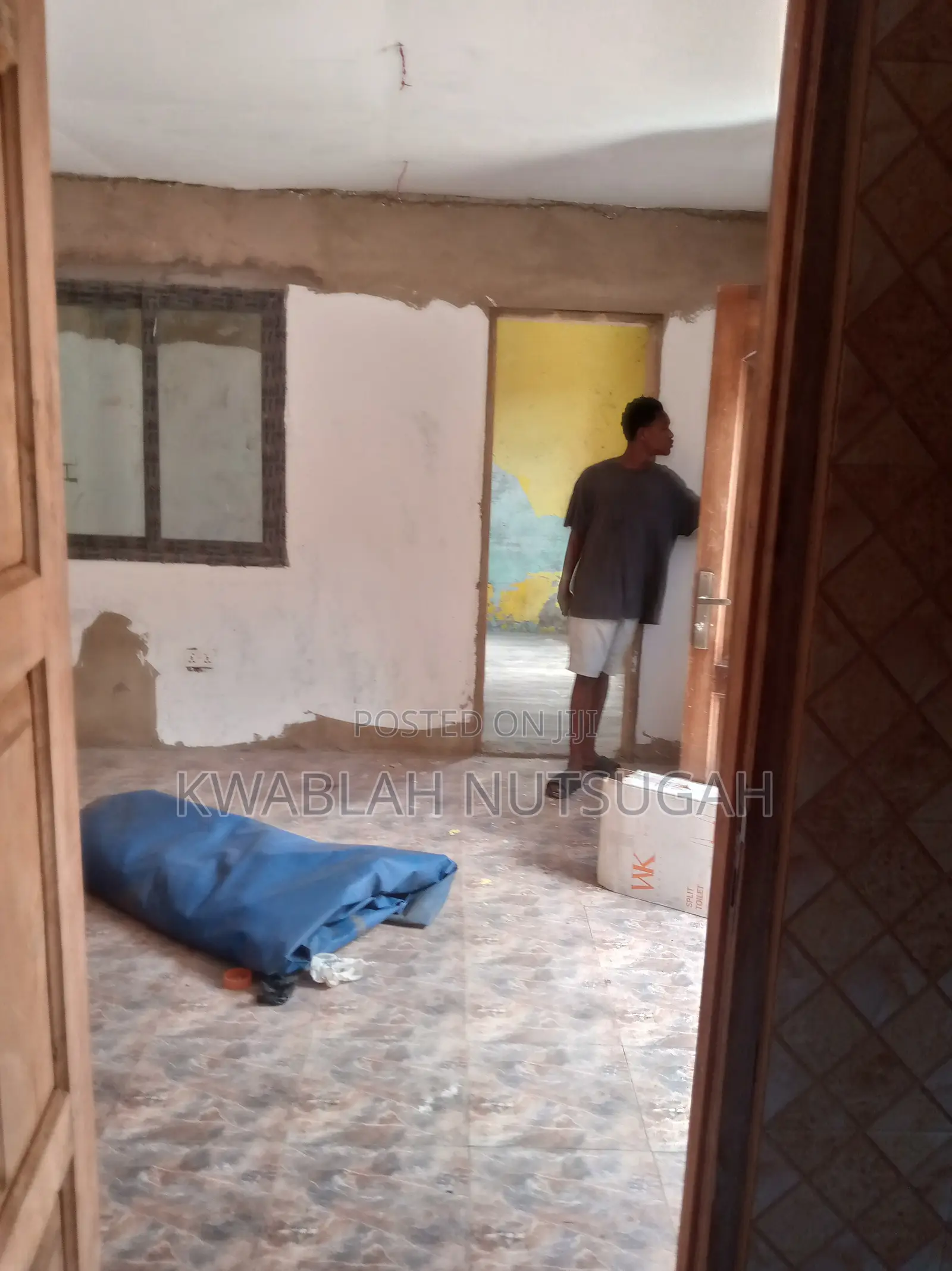 1bdrm Room & Parlour in Cold Store for rent